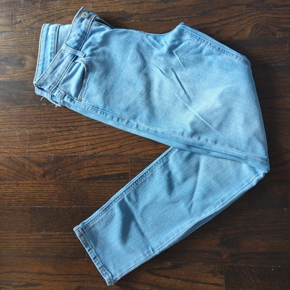 Old Navy High rise straight jeans 2 petite - Picture 2 of 4
